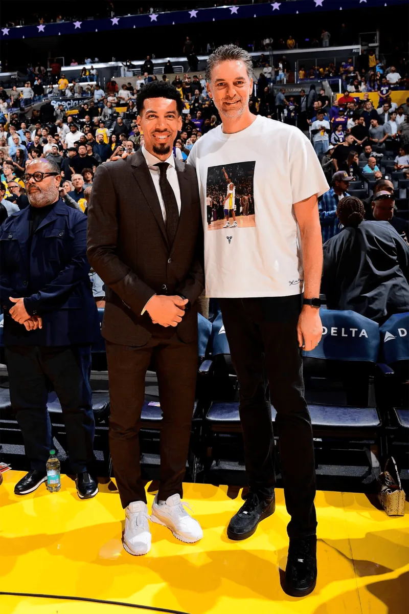 体育直播-老队友相见！加索尔发推晒与丹尼-格林合照：很高兴见到你